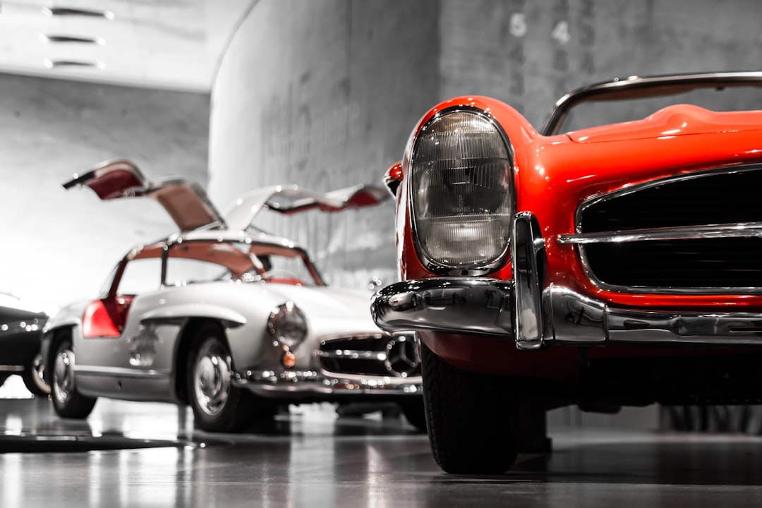 Uvoz oldtimera iz Njemačke — kupnja, status starodobnog vozila i siguran transport klasika